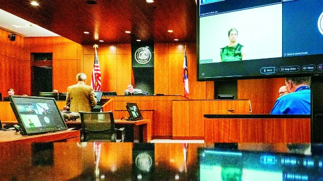 idam talebiyle hakim karsisinda DUvxd5X9