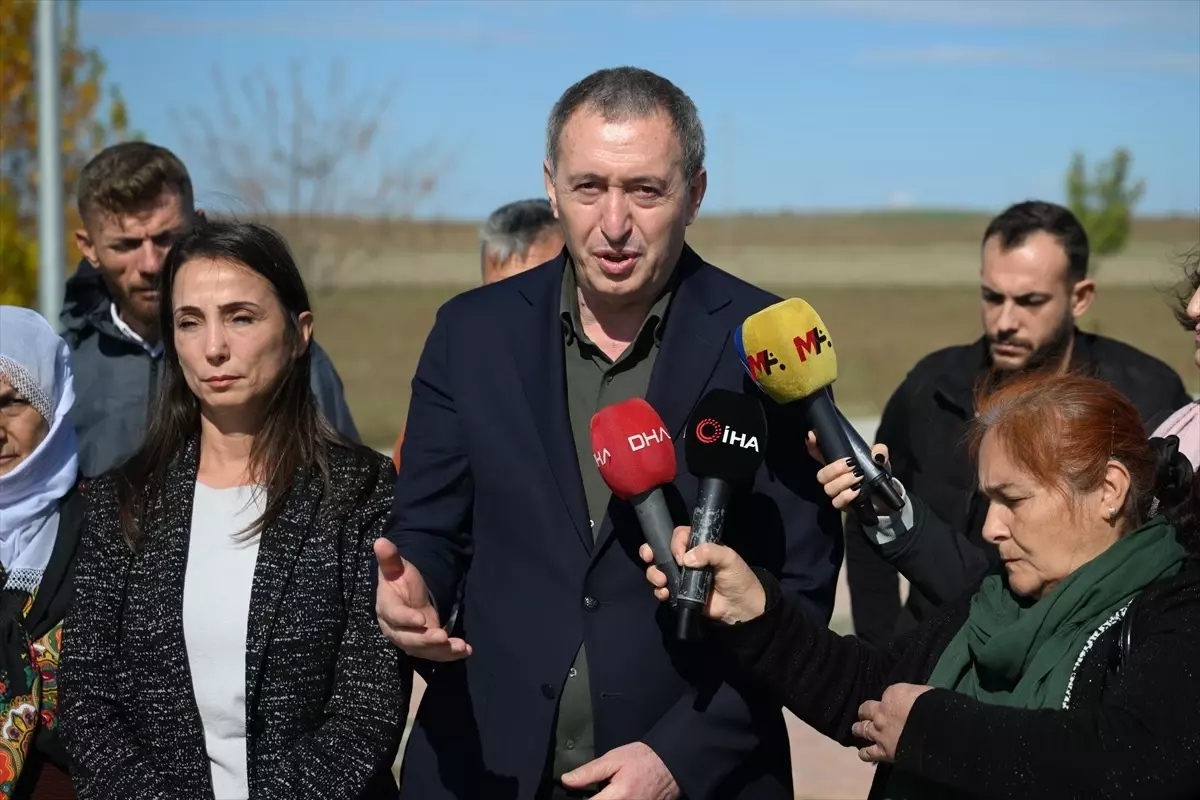 dem partisinden demirtasa ziyaret ejISyxdU.jpg