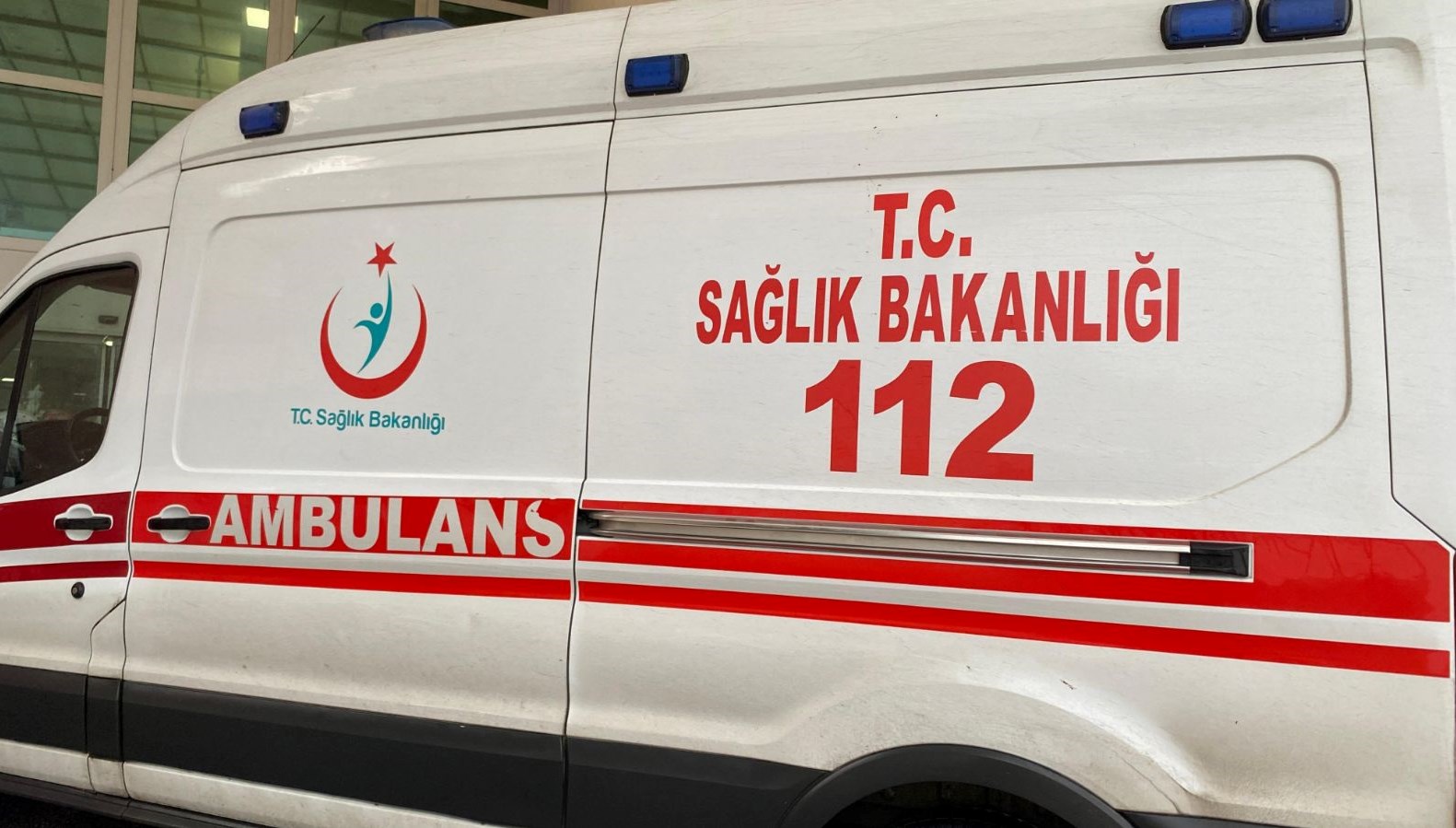 edirnede aci olay perde asarken dusen kadin oldu v5YeQLeM.jpg