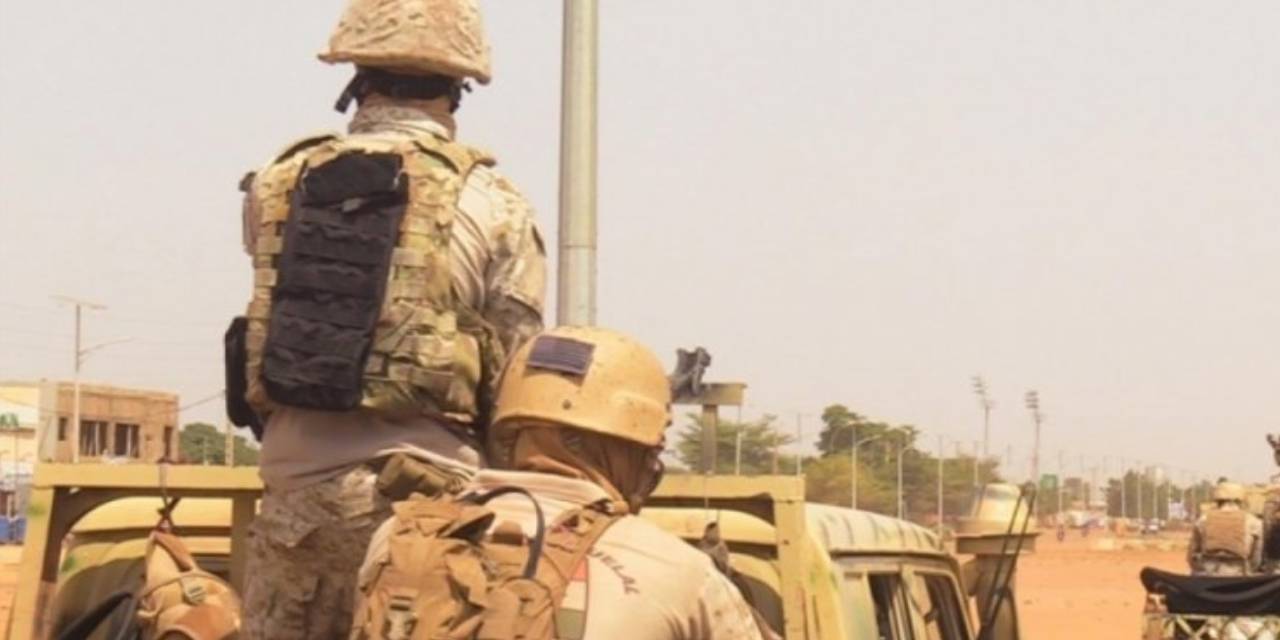 nijeryada ordu ile teror orgutu catisti 15 terorist oldu WJxwmPJI.jpg