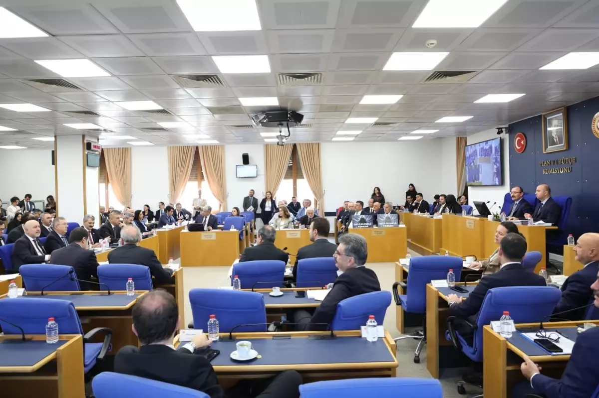 tbmmde vergi duzenlemesi gorusmeleri basladi z7tihtIn.jpg