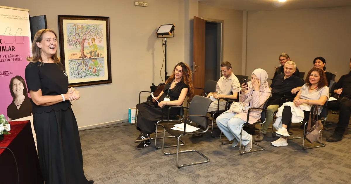 bursa niluferde cumhuriyet ve egitim vizyonu konusuldu qGK8akIe.webp