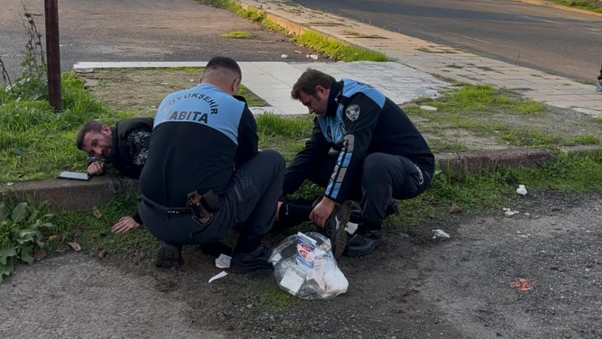 tekirdagda bir kisi montunu isteyen sahislara olumsuz cevap verince bicaklandi 45ZBC1aM.jpg