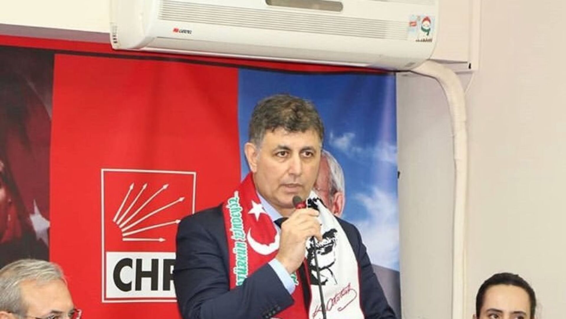 İzmir’de Siyasi Sarsıntı: Tugay CHP’den Ayrıldı